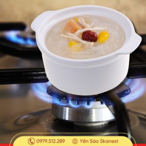 Yến chưng hạt chia cho bà bầu