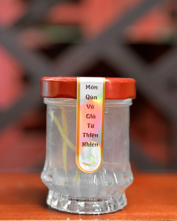 yen chung tuoi voi gung
